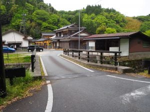 ⑥ 大森座橋（おおもりざばし）